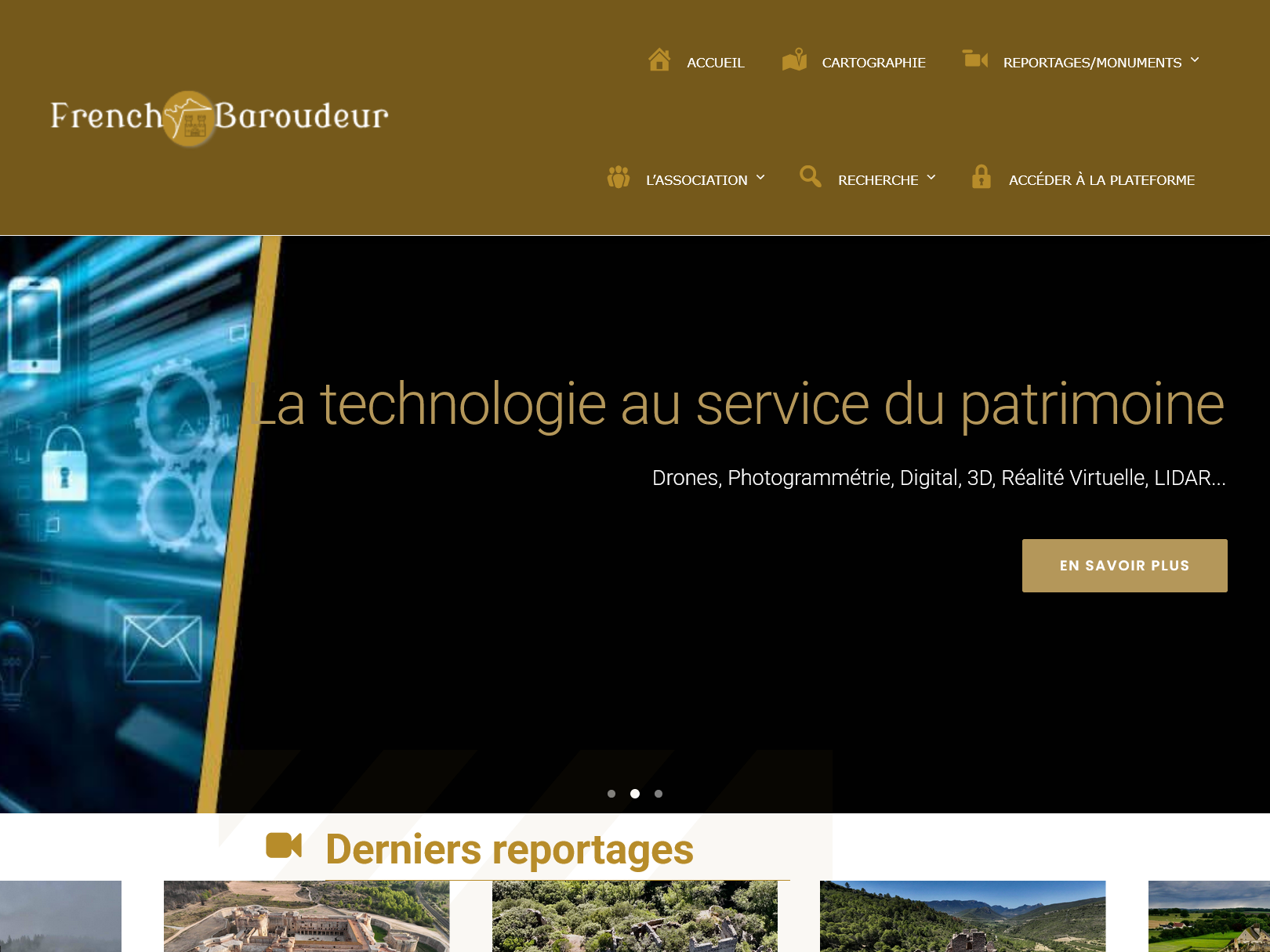 Reportage et fiche historique pour chaque lieu visité